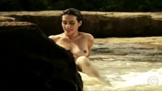 Cleo pires pelada nua peito delicioso